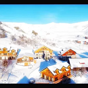 https://chalet-skiopied.hotels-rhonealpes.com