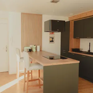 https://au-coeur-de-hyeres-ideal-pour-les-couples.aixenprovencehotels.org