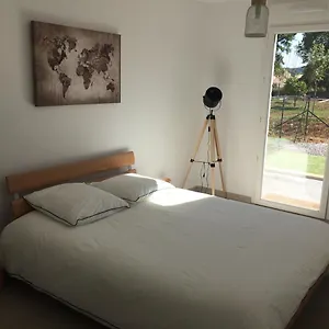 ô Garden 3 Pièces Au Calme, Cuisine équipée, Piscine, Parking, Terrasse, Jardin Hyères
